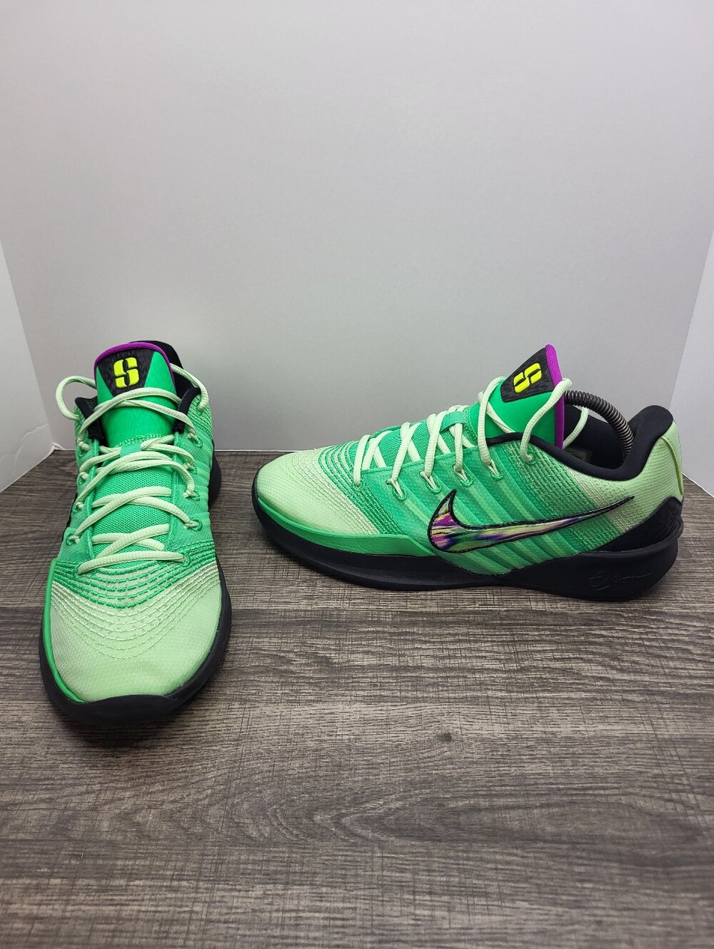 Nike Sabrina 3 Gamer Basketball Shoes Sneakers Women's Size 10